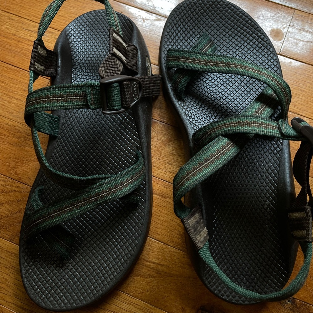 Men’s chaco’s